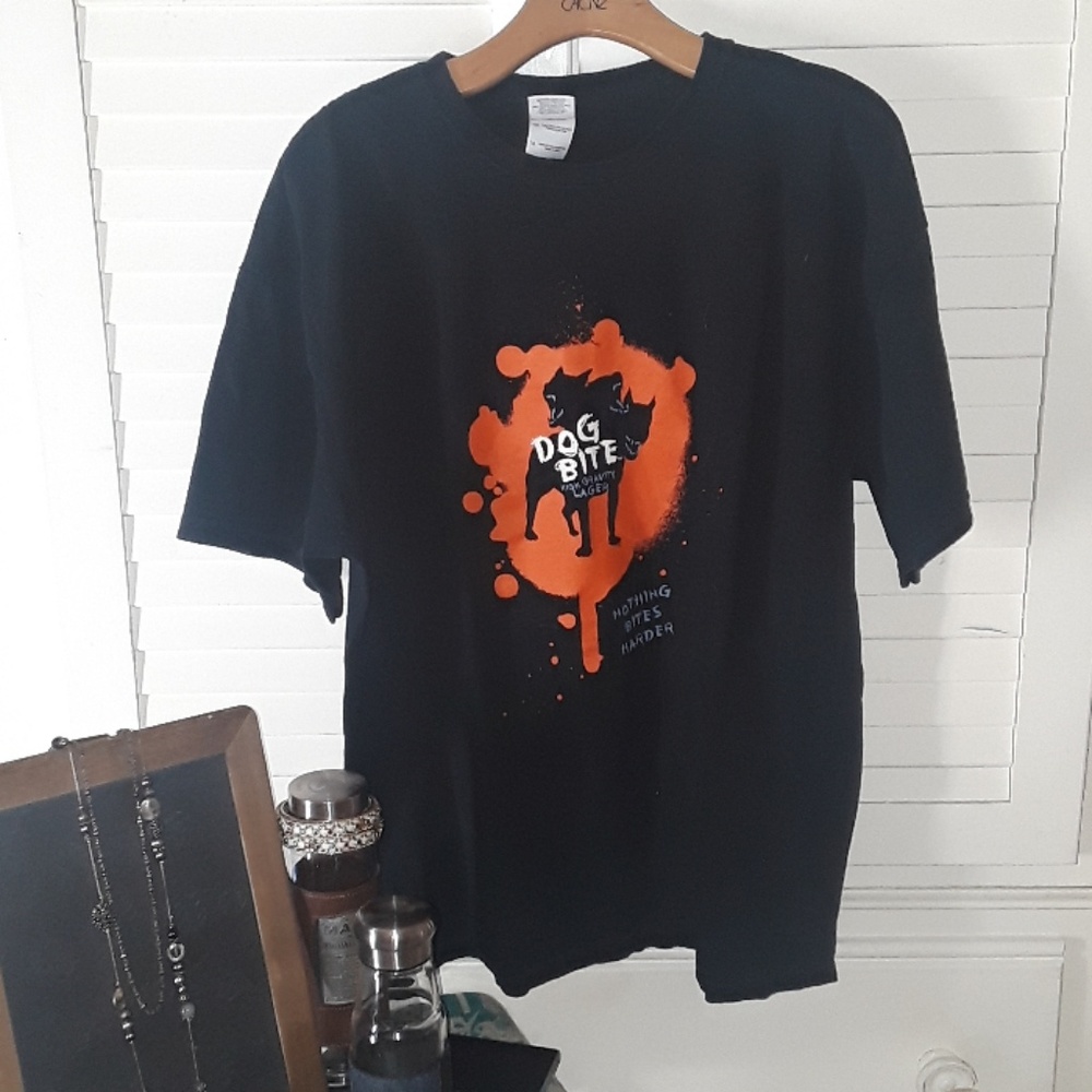 ✨PRICE DROP✨T-shirt